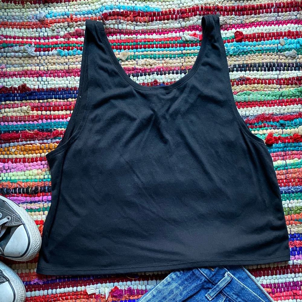 Cropped top - Picture 4 of 4